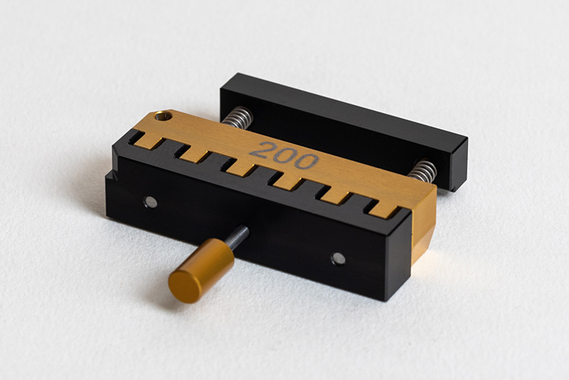 Fiber Holder 200 µm - DNL for Corning Cleaver FBC005 - FBC006, part no. S46999-M9-S37-DNL-200