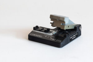 Optical Fiber Cleaver Corning FBC006, part no. CLV-FBC006-2